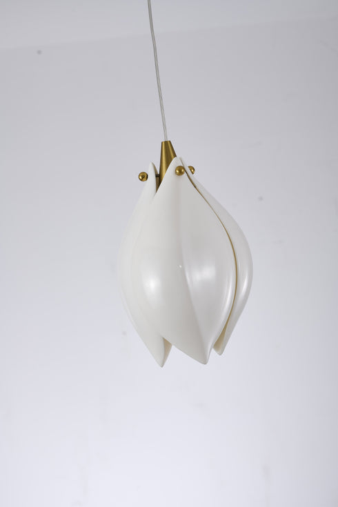 Bethel International 1 Light in Bronze Single Pendant With A Cream Ceramic Flower Model: ZA42P5BR
