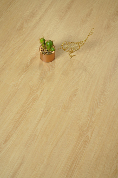 Elegant Lighting Legacy Luxury Vinyl Flooring 7 x 48 x 5.5mm 12 mil in Bright Natural Oak Model: LVFOAK02-7-5.5-V2
