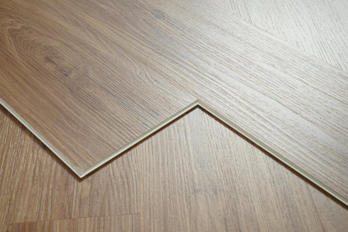 Elegant Lighting Legacy Luxury Vinyl Flooring 7 x 48 x 5.5mm 12 mil in Driftwood oak Model: LVFOAK04-7-5.5-V2