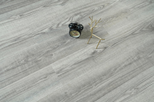 Elegant Lighting Legacy Luxury Vinyl Flooring 7 x 48 x 5.5mm 12 mil in Fossil oak Grey in Fossil Oak Gray Finish Model: LVFGRY01-7-5.5-V2