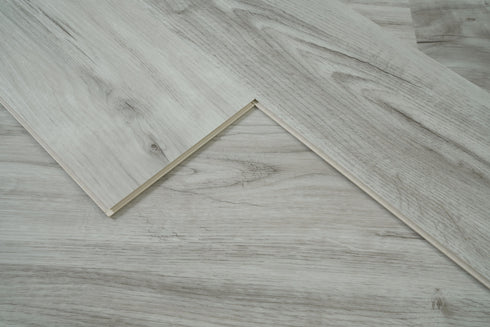 Elegant Lighting Legacy Luxury Vinyl Flooring 7 x 48 x 5.5mm 12 mil in Weathered Grey in Weathered Gray Finish Model: LVFGRY02-7-5.5-V2