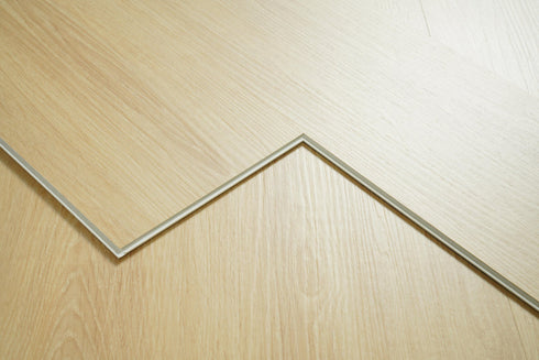 Elegant Lighting Legacy Luxury Vinyl Flooring 7 x 48 x 7mm 20 mil in Bright Natural Oak Model: LVFOAK02-7-7-V2