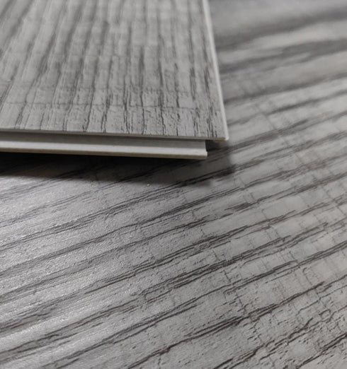 Elegant Lighting Legacy Luxury Vinyl Flooring 7 x 48 x 7mm 20 mil in Fossil oak Grey in Fossil Oak Gray Finish Model: LVFGRY01-7-7-V2
