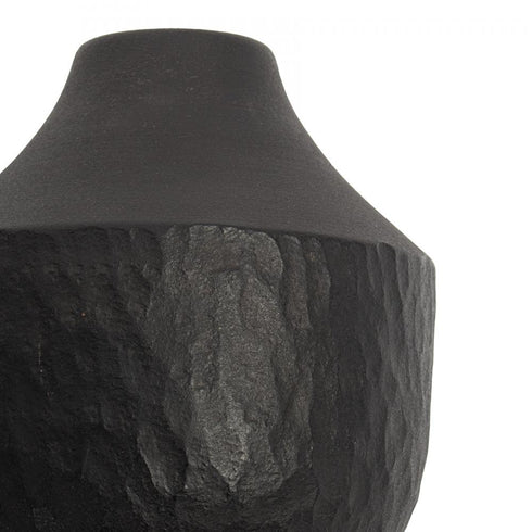 Elk Shadow Vase Small Matte in Black Model: H0517-10719