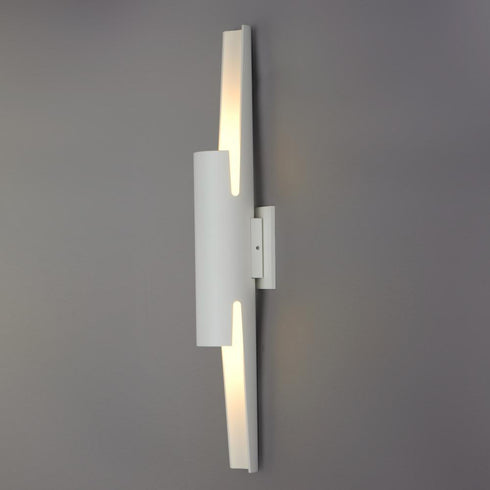 ET2 Alumilux Runway Outdoor Wall Mount in White Finish Model: E41526-WT