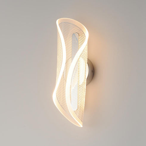 ET2 Manta - Bath Vanity Manta Bath Vanity Wall Sconce in Polished Chrome Finish Model: E24711-144PC