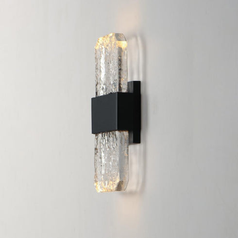 ET2 Rune Outdoor Wall Mount Model: E30132-24BK
