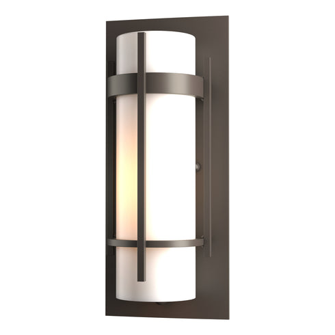 Hubbardton Forge Banded Small Outdoor Sconce in Coastal Oil Rubbed Bronze Finish Model: 305892-SKT-14-GG0066