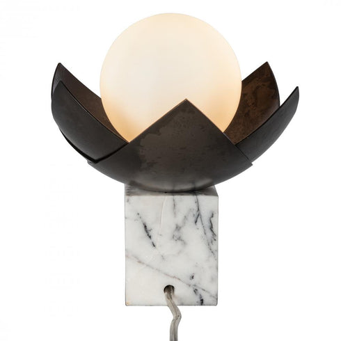 Hubbardton Forge Blossom Mini Table Lamp in Dark Smoke Finish Model: 272106-SKT-07-ML
