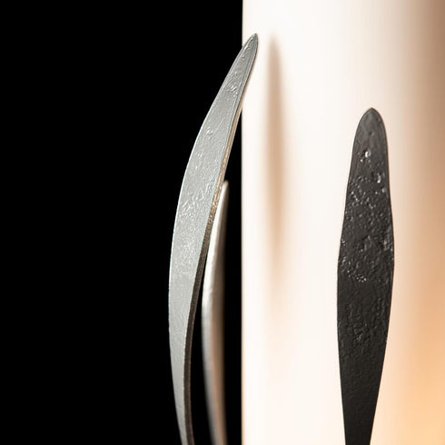 Hubbardton Forge Dahlia Cylindrical Table Lamp in Sterling Finish Model: 272104-SKT-85-GG0037