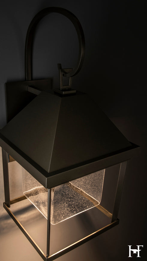 Hubbardton Forge Dorset Large Dark Sky Friendly Outdoor Sconce in Coastal Dark Smoke Finish Model: 305203-SKT-77-II0833