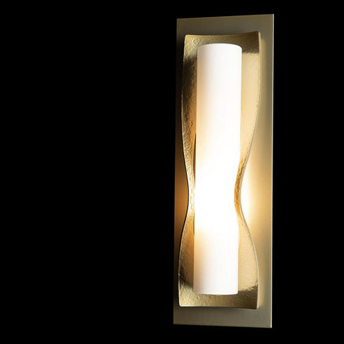 Hubbardton Forge Dune Sconce in Bronze Finish Model: 204790-SKT-05-GG0301