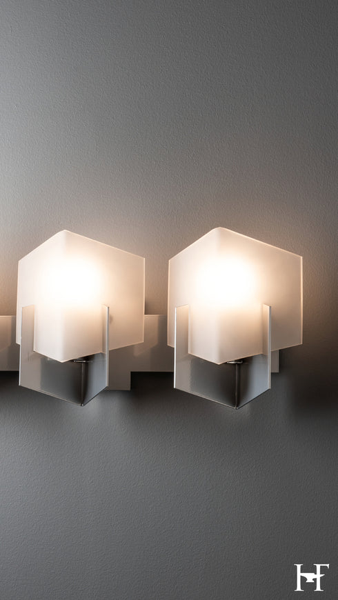 Hubbardton Forge Prisma 3 Light Bath Sconce in Sterling Finish Model: 201357-SKT-85-GG0816