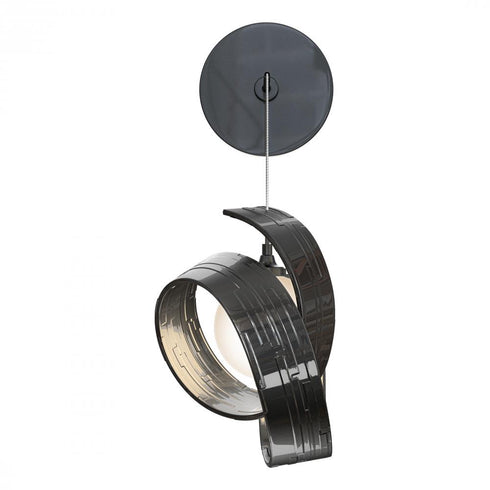 Hubbardton Forge Riza Low Voltage Sconce in White Finish Model: 201353-SKT-02-GG0711