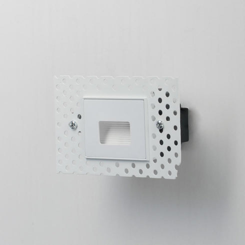 Maxim Path Outdoor Pathway Light in White Finish Model: 58001WT