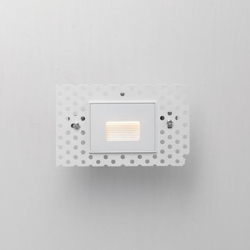 Maxim Path Outdoor Pathway Light in White Finish Model: 58001WT