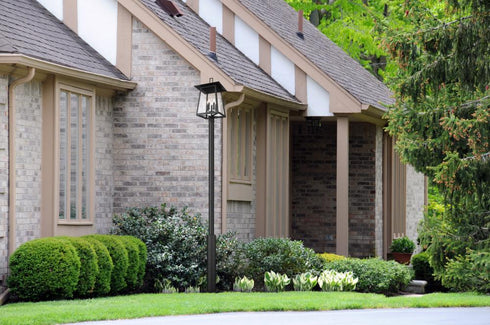 Z-Lite Rainer 5 Light Outdoor Post Mounted Fixture in Black Finish Model: 5015PHXLR-5010P-BK