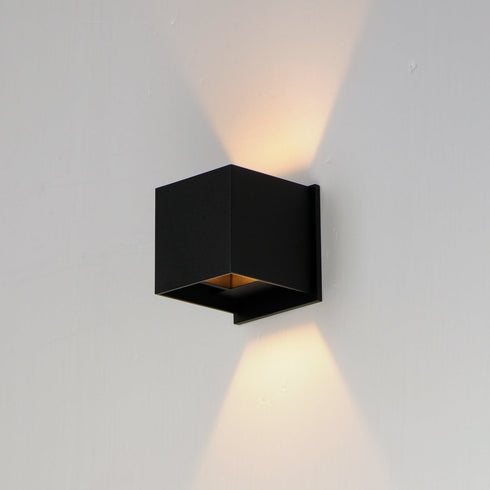 ET2 Alumilux Cube Wall Sconce Model: E41308-BK