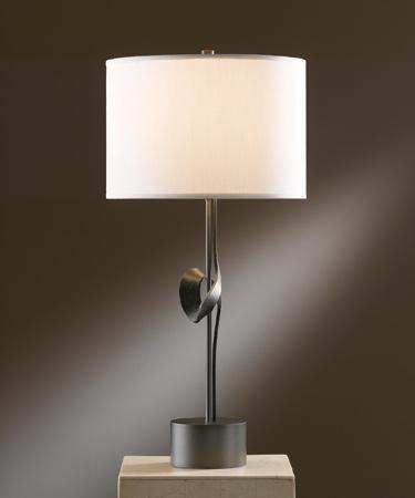 Hubbardton Forge Gallery Single Twist Table Lamp Model: 272820-SKT-25-SB1198