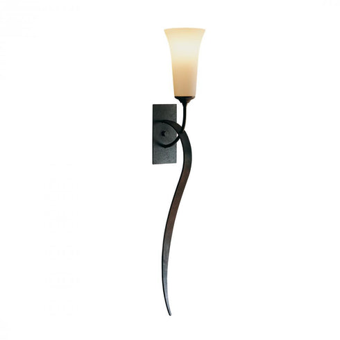 Hubbardton Forge Sweeping Taper Sconce Model: 204526-SKT-25-ZX0068