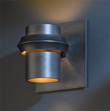 Hubbardton Forge Twilight Dark Sky Friendly Outdoor Sconce Model: 304903-SKT-70