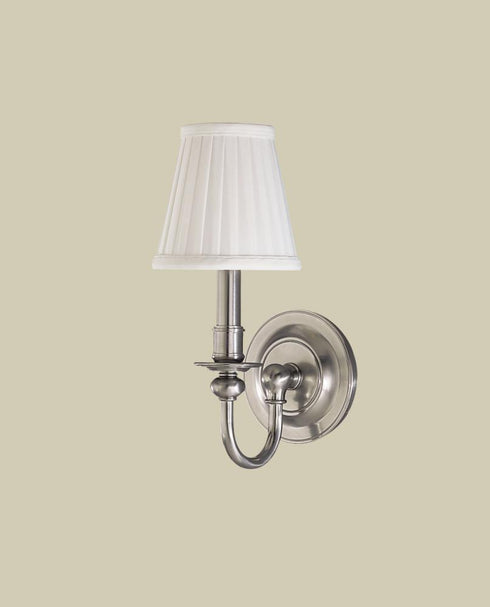 Hudson Valley Beekman 1 Light Wall Sconce Model: 1901-AGB