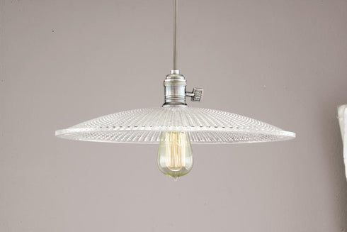 Hudson Valley Heirloom 1 Light Pendant Model: 9001-AGB-ML3