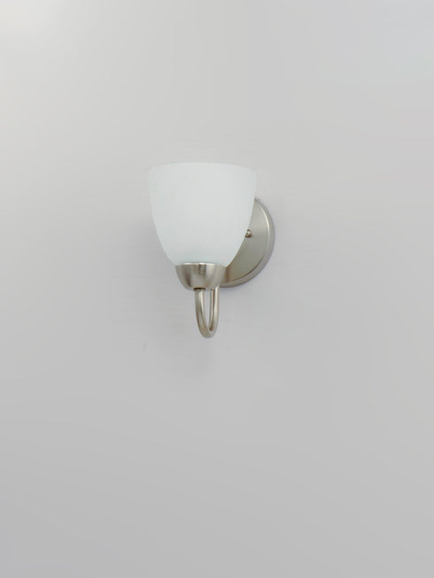 Maxim Axis 1 Light Strip Bath Vanity Model: 11381FTSN