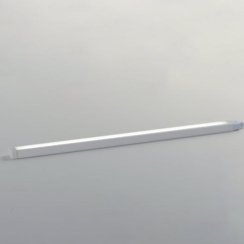 Maxim Countermax 120v Slim Stick Under Cabinet Model: 88953BZ