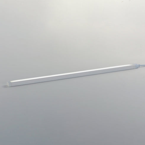 Maxim Countermax 120v Slim Stick Under Cabinet Model: 88954WT