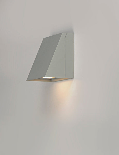 Maxim Pathfinder LED Outdoor Wall Sconce Model: 52120BK