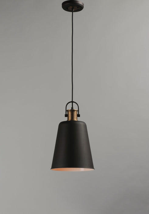 Maxim Sedona Single Pendant Model: 10085OIAB
