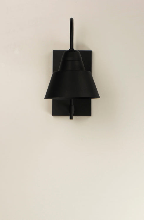Maxim Shoreline Outdoor Wall Mount Model: 10103BK